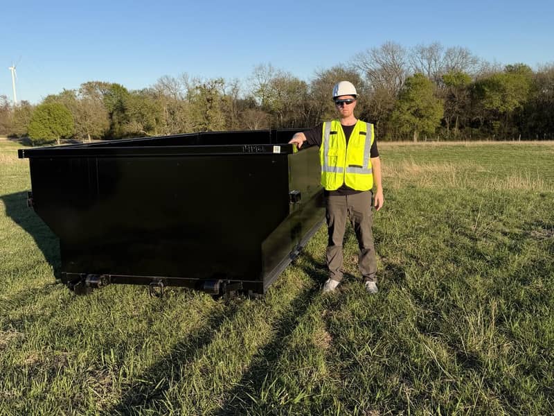 11 yard roll-off dumpster available for rent in Waco, TX
